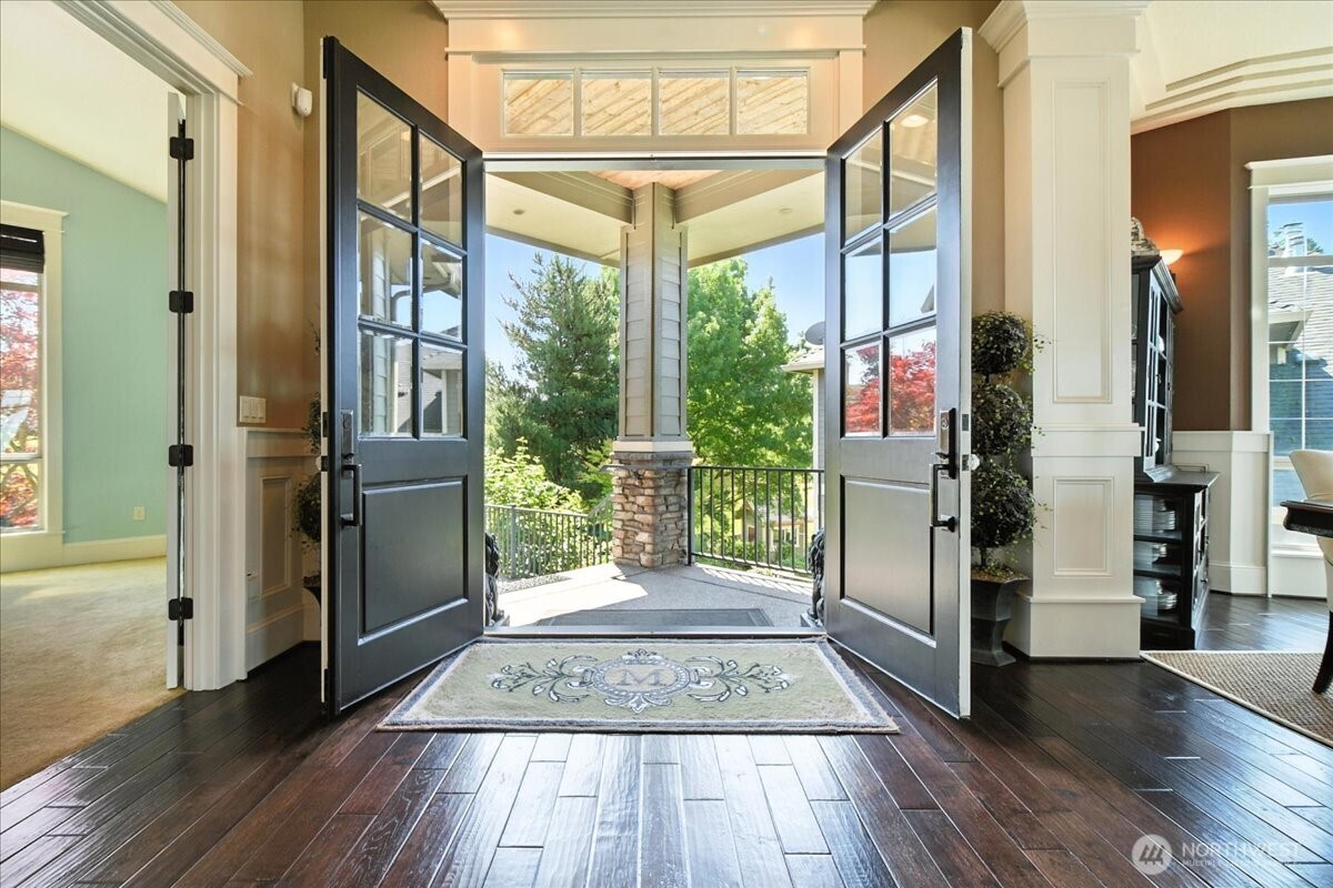 1672 NW Juneau Court