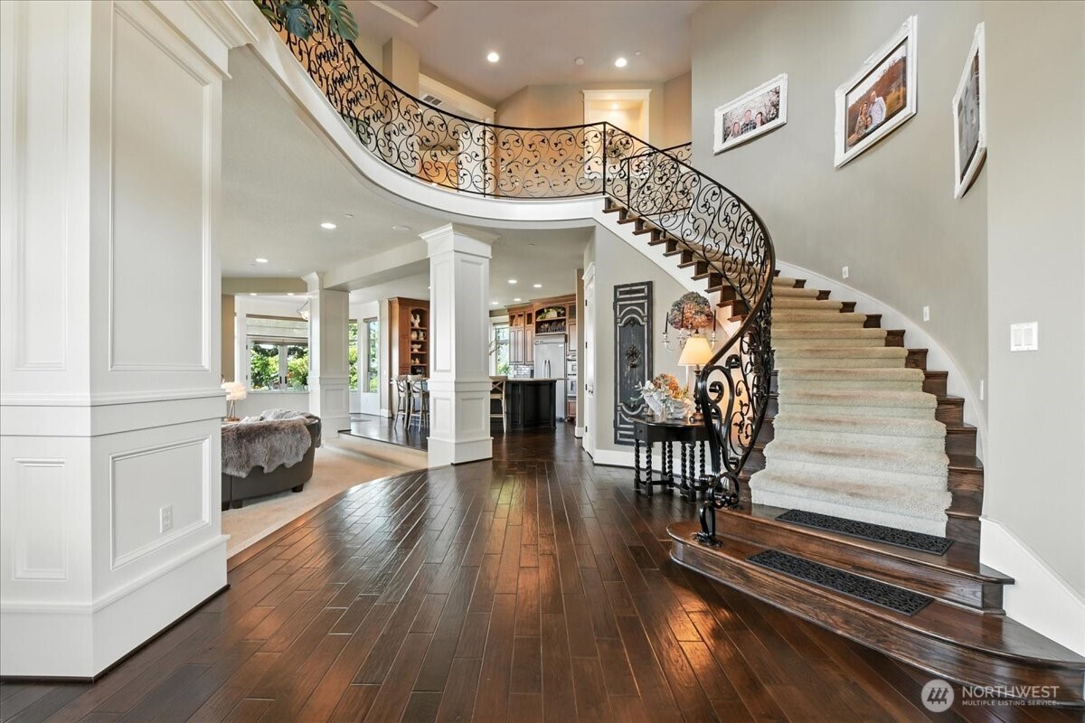 1672 NW Juneau Court