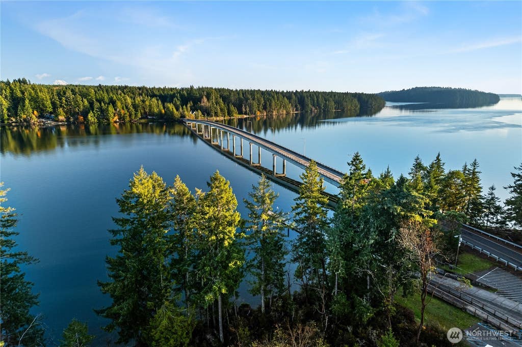 Photo of 81 E Sylvan Road, Shelton, WA 98584 (MLS # 2566713)