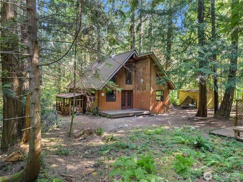 Photo of 81 E Sylvan Road, Shelton, WA 98584 (MLS # 2566713)