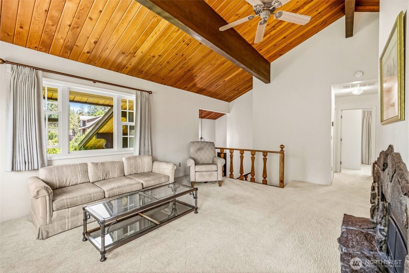 9724 Dye Road