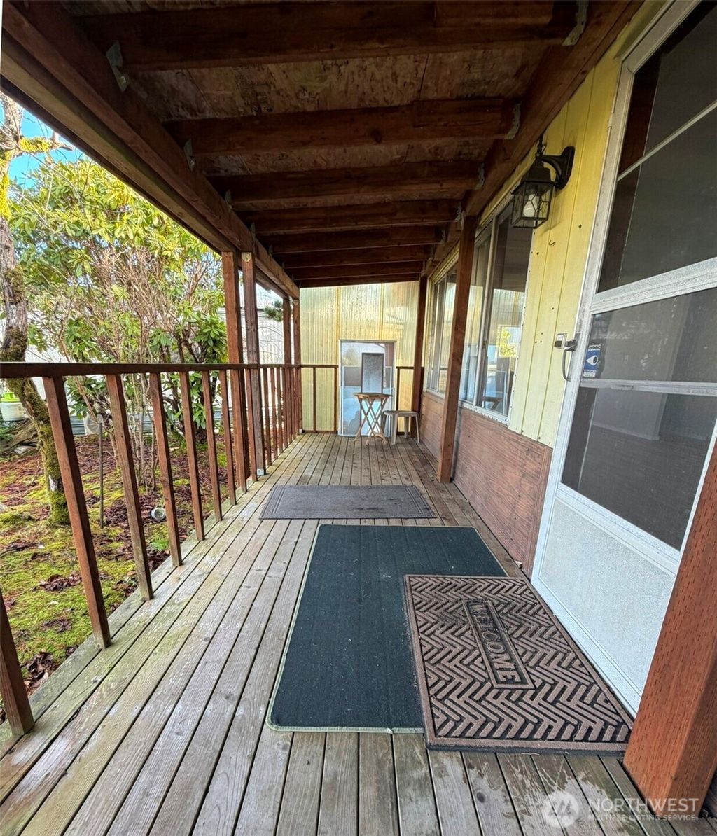 Photo of 202 Ho Hum Lane, Aberdeen, WA 98520 (MLS # 2461512)