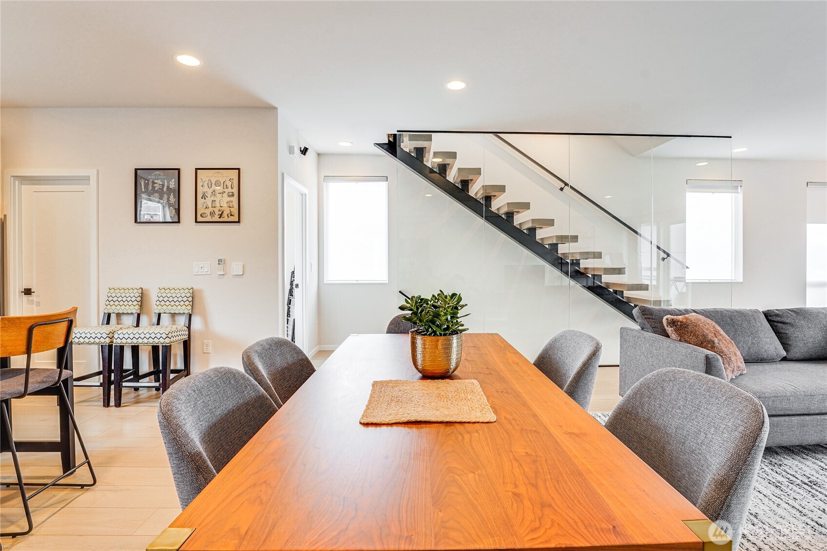 2014 E Pine Street B