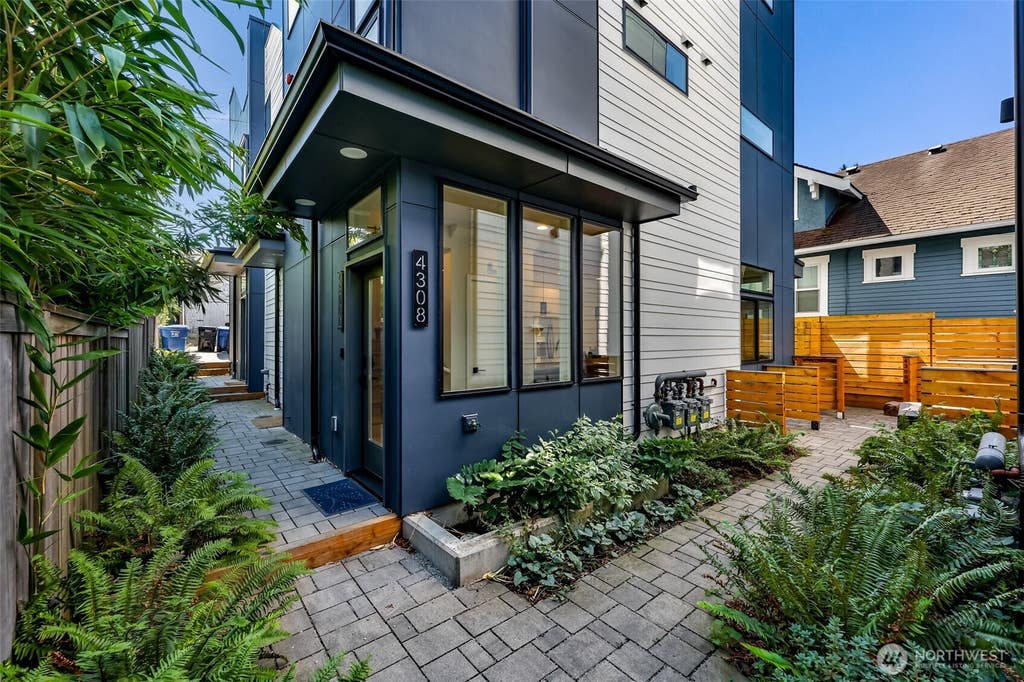 Photo of 4308 Wallingford Avenue N #C, Seattle, WA 98103 (MLS # 2565042)