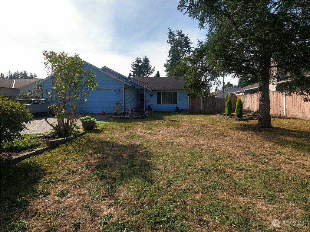 Photo of 8004 Meridian Avenue, Everett, WA 98203 (MLS # 2161698)