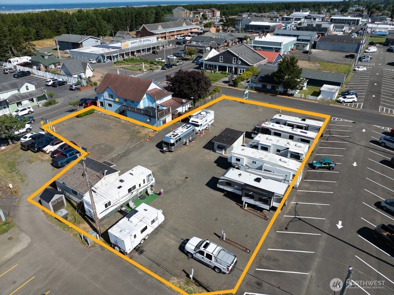 105 5th St SE
