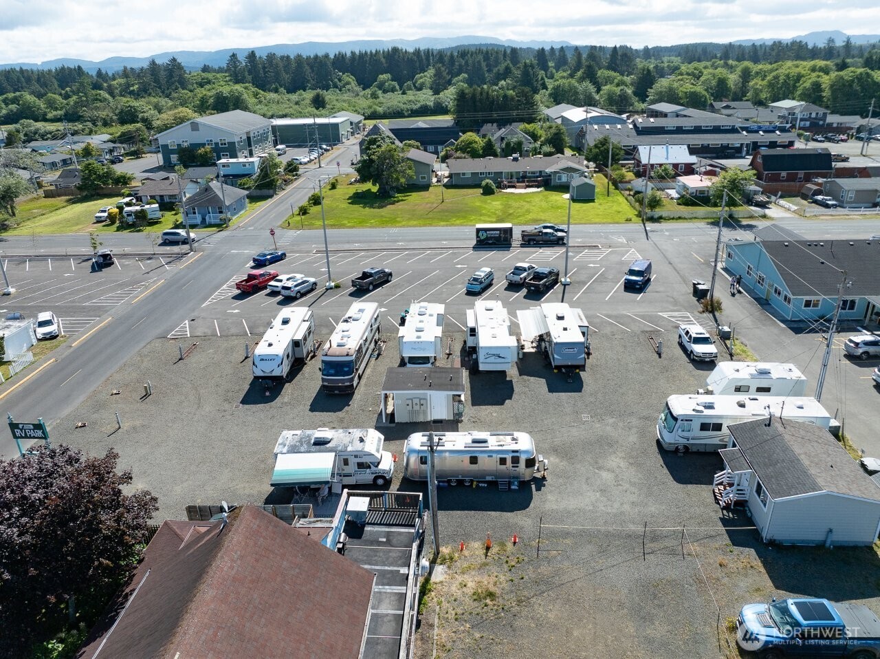 105 5th St SE