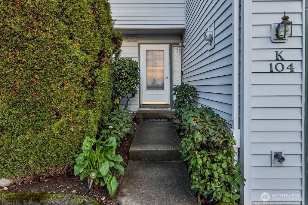 Photo of 23501 112th Avenue SE #K104, Kent, WA 98031 (MLS # 2466552)