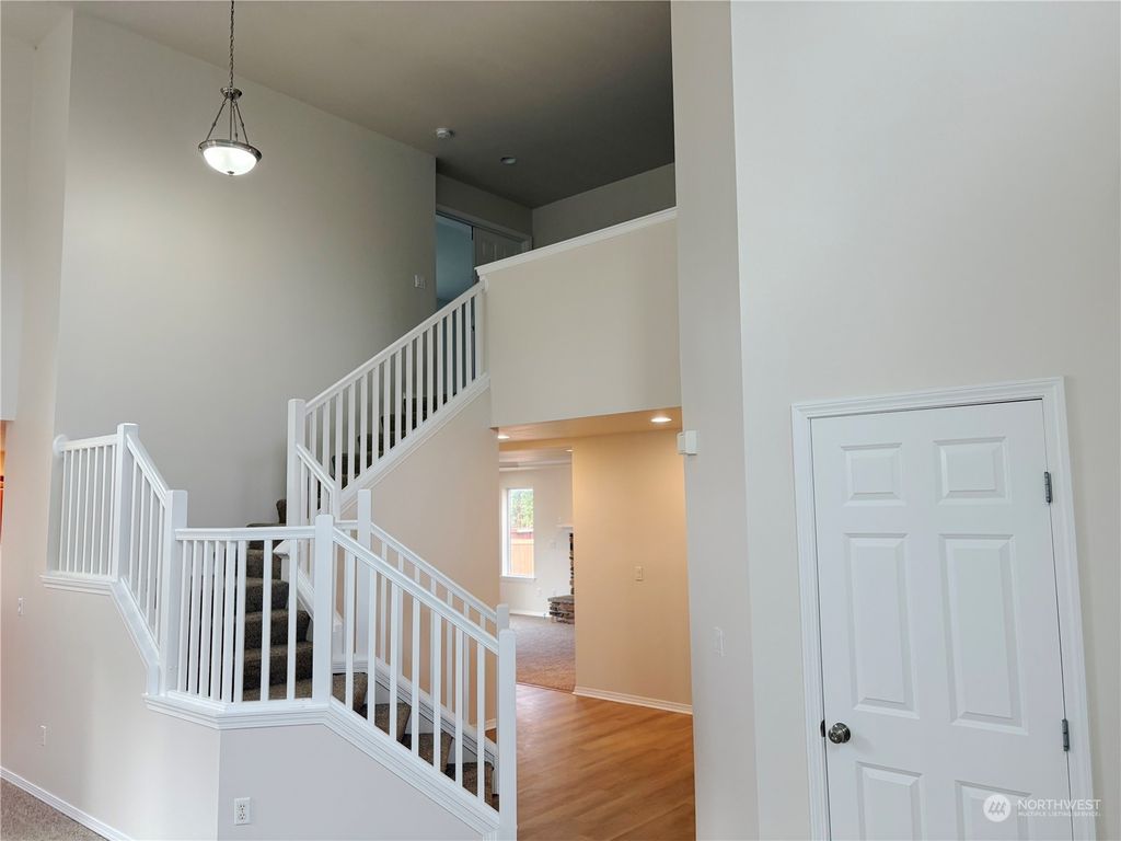 Photo of 28639 227th Avenue SE, Maple Valley, WA 98038 (MLS # 2318955)