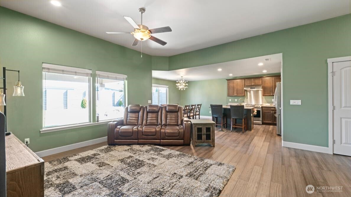 6017 Cotswold Lane
