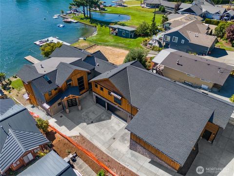 1024 184th Avenue Ct E Lake Tapps WA 98391