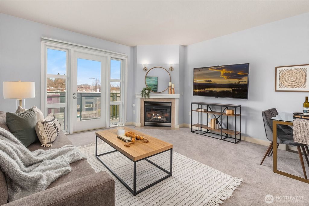 Photo of 2331 42nd Avenue SW #318, Seattle, WA 98116 (MLS # 2334185)