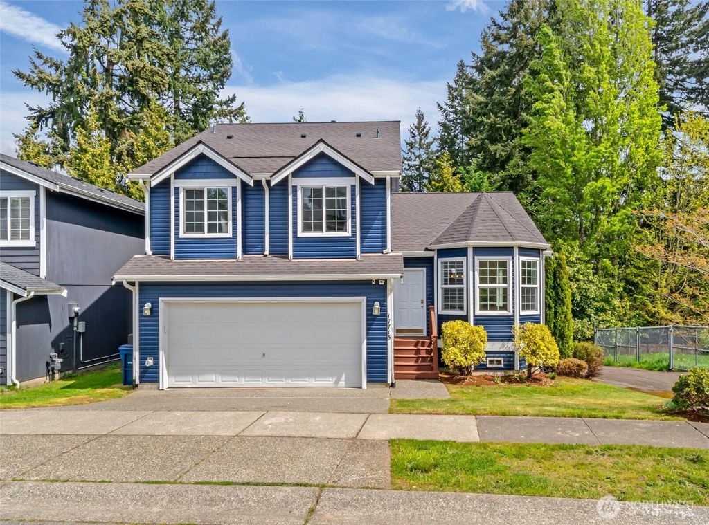 Photo of 17715 8th Place W, Lynnwood, WA 98037 (MLS # 2517048)