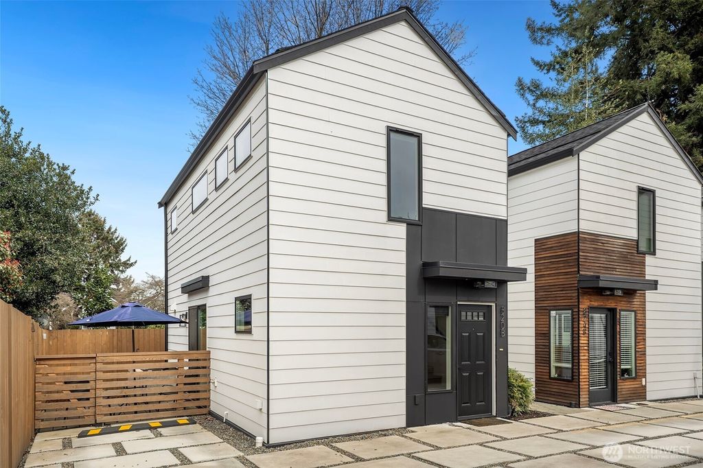 Photo of 820 B S Rose Street, Seattle, WA 98108 (MLS # 2483042)