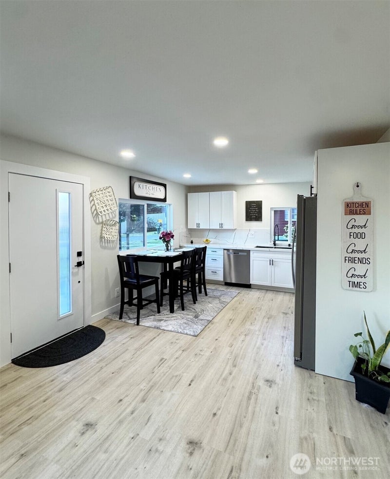 3704 Bells Lane