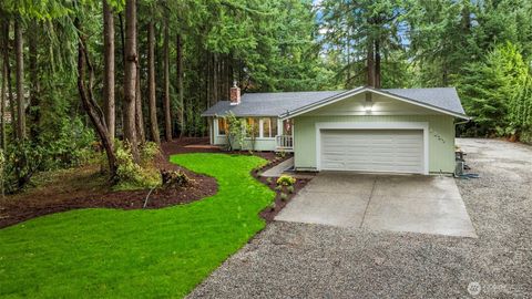 Photo of 1037 9th Avenue, Fox Island, WA 98333 (MLS # 2436437)
