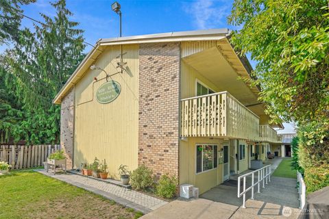 739 3rd Avenue S Kent WA 98032