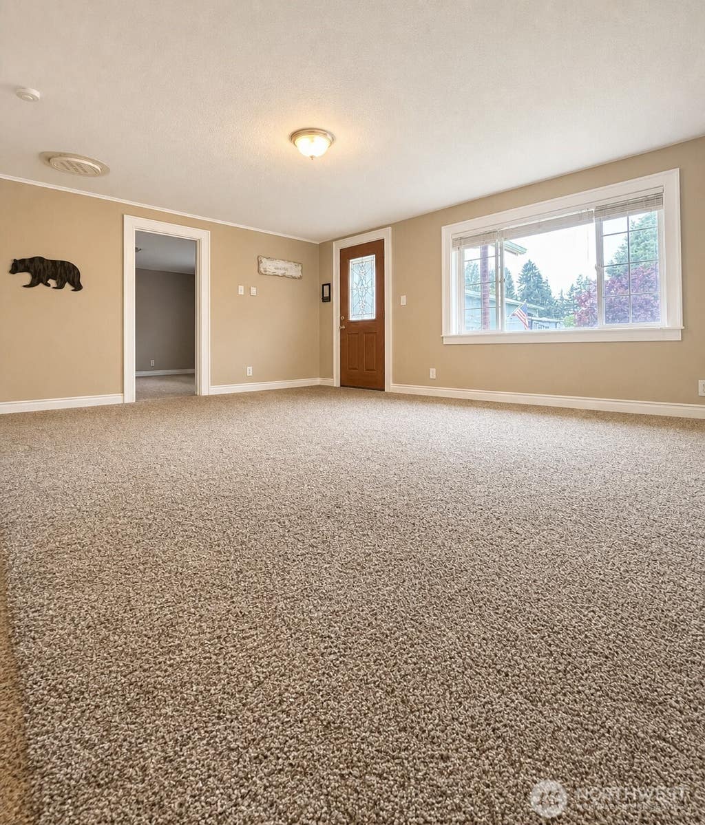 Photo of 202 Old Hill Road, Aberdeen, WA 98520 (MLS # 2571149)