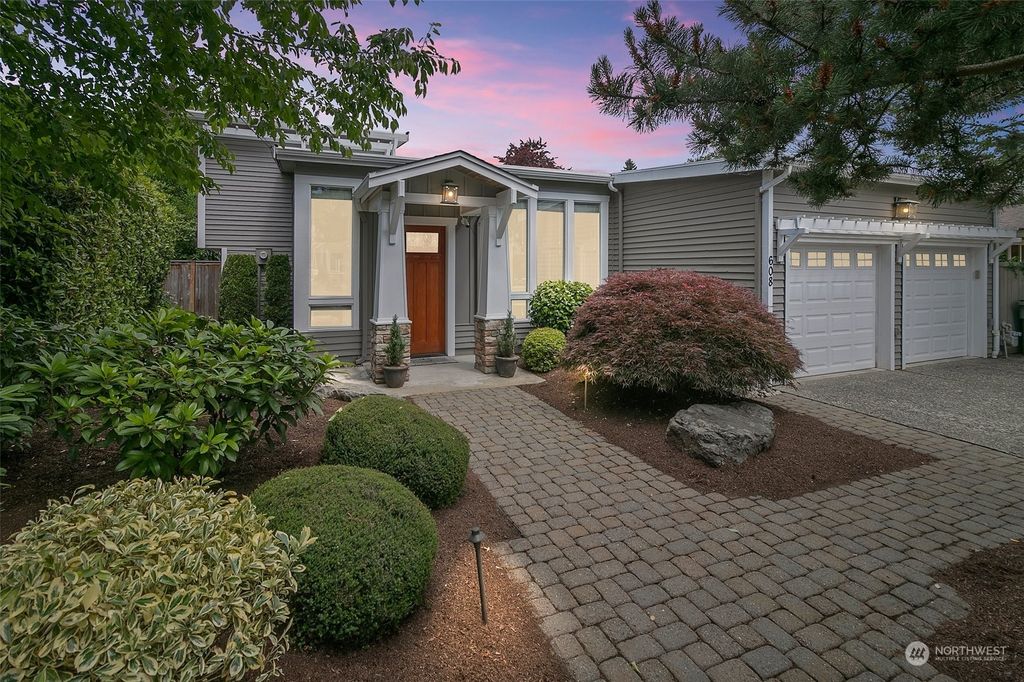 Photo of 608 10th Avenue #A, Kirkland, WA 98033 (MLS # 2130159)
