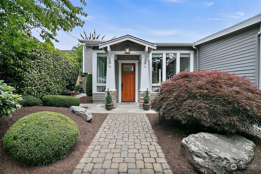 Photo of 608 10th Avenue #A, Kirkland, WA 98033 (MLS # 2130159)