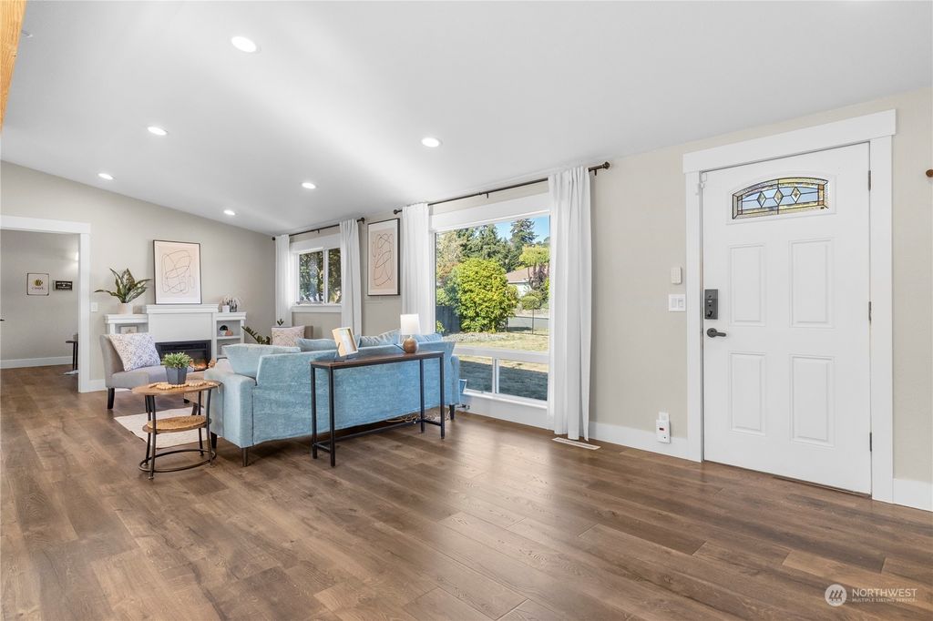 Photo of 2409 13th Avenue, Milton, WA 98354 (MLS # 2287148)