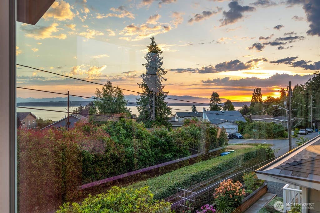 Photo of 20222 23rd Place NW, Shoreline, WA 98177 (MLS # 2553295)