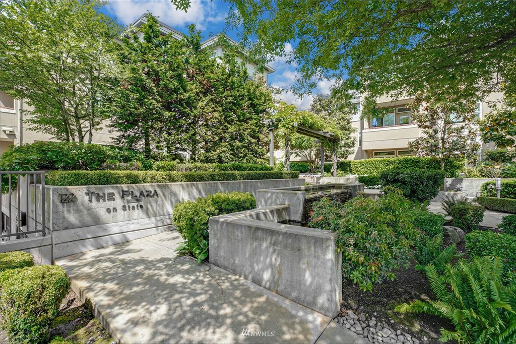 Photo of 122 State Street S #110E, Kirkland, WA 98033 (MLS # 1955338)