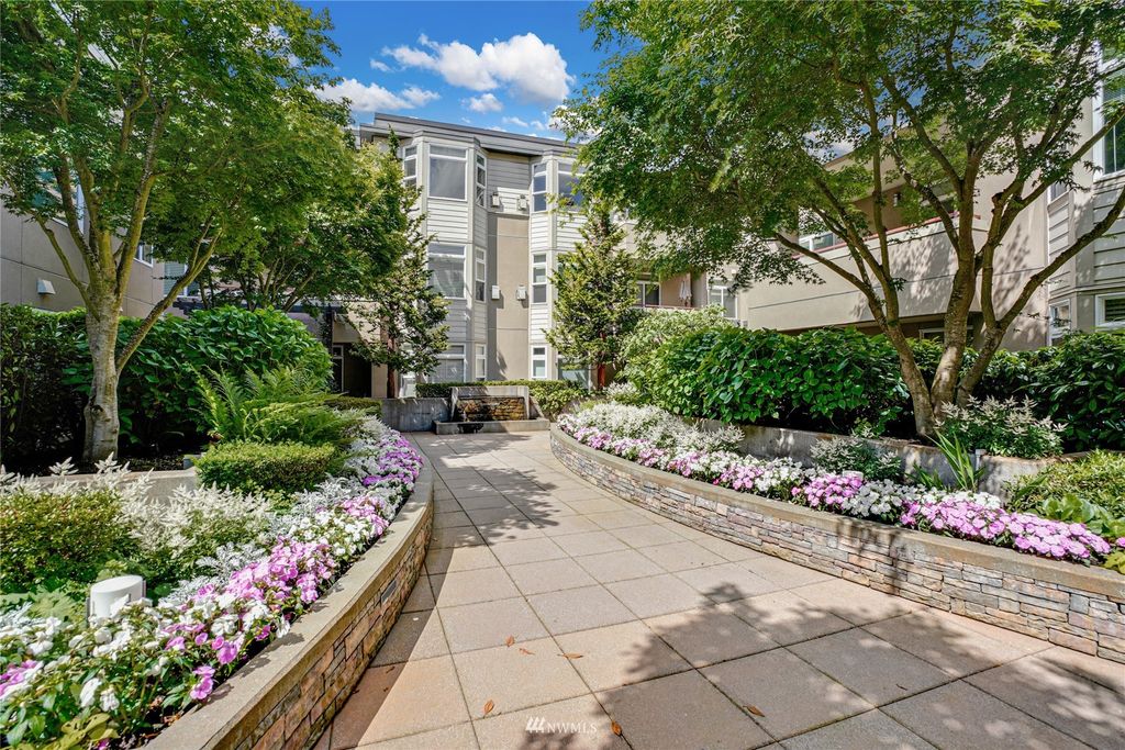Photo of 122 State Street S #110E, Kirkland, WA 98033 (MLS # 1955338)