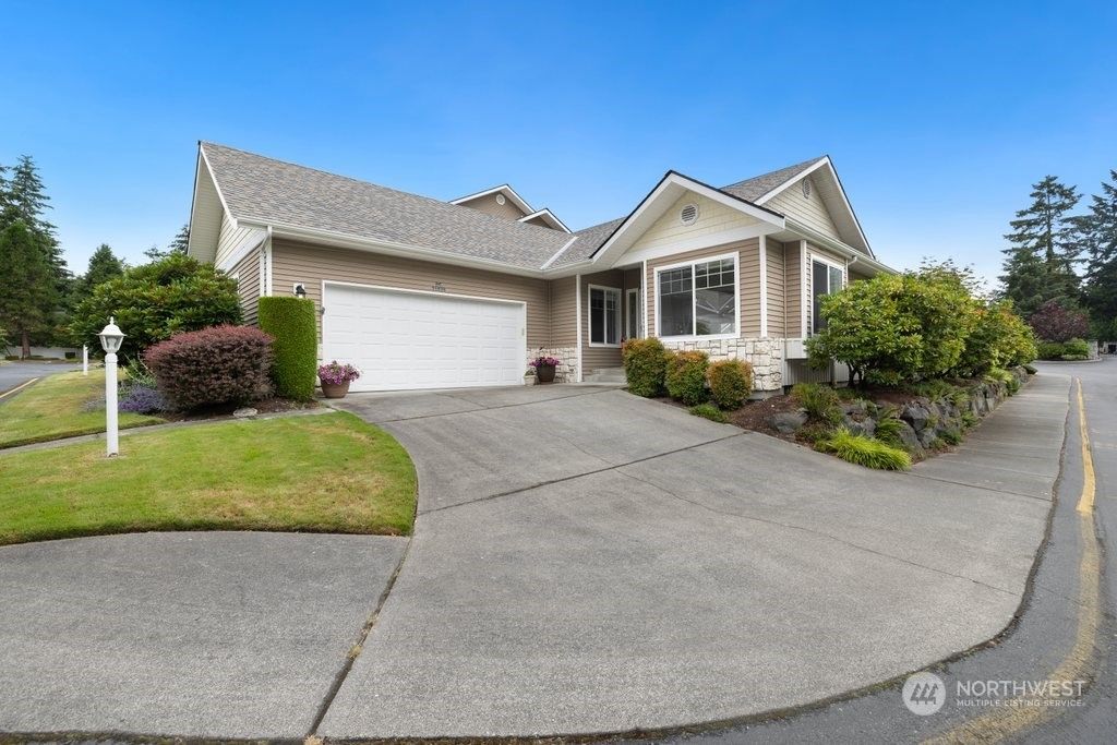 Photo of 31828 48th Circle SW #6-C, Federal Way, WA 98023 (MLS # 2265557)