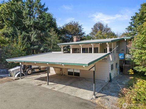 Photo of 6409 5th Street NE, Tacoma, WA 98422 (MLS # 2436296)