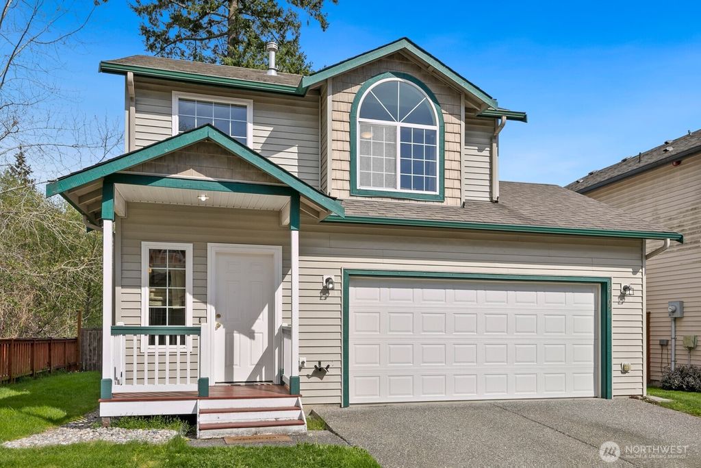 Photo of 12105 29th Avenue W, Everett, WA 98204 (MLS # 2513379)