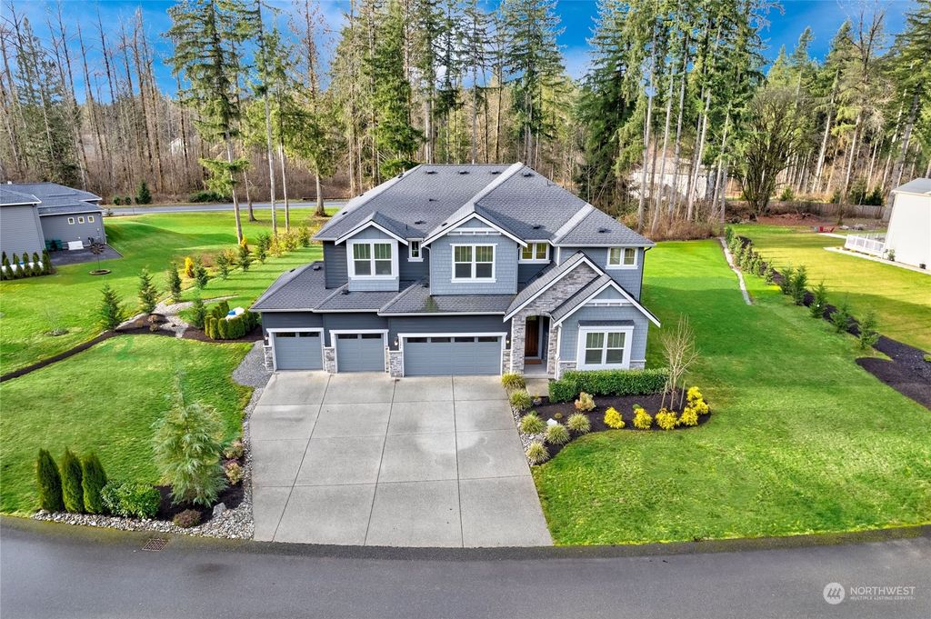 Photo of 11324 143rd Drive NE, Lake Stevens, WA 98258 (MLS # 2187223)