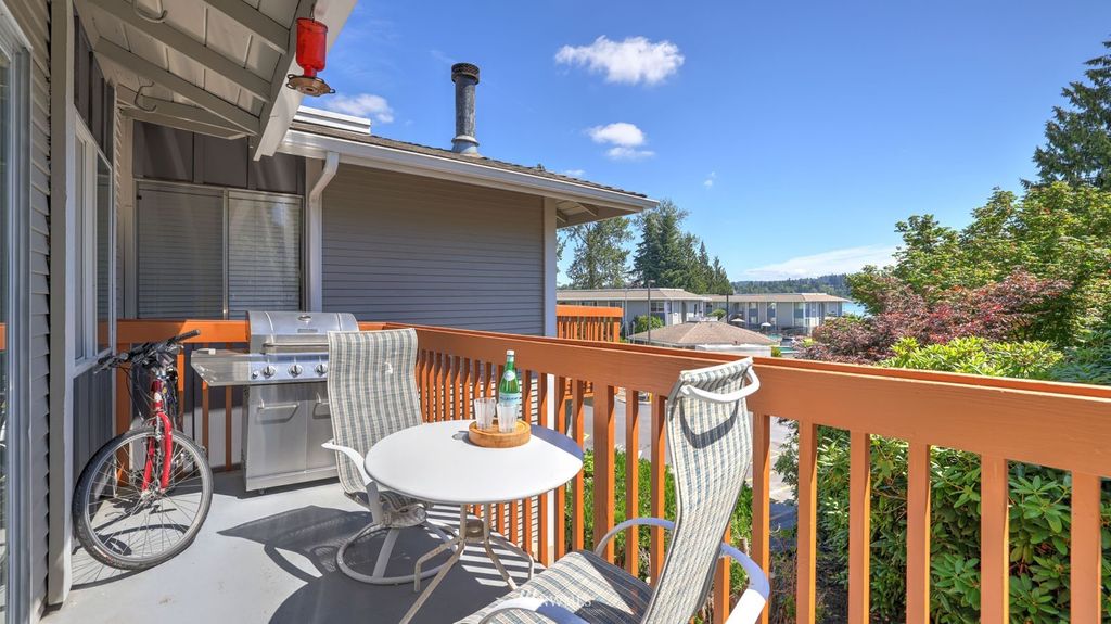 Photo of 17315 NE 45th Street #144, Redmond, WA 98052 (MLS # 1968491)
