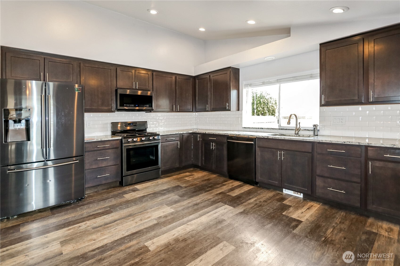 1228 143rd Street E