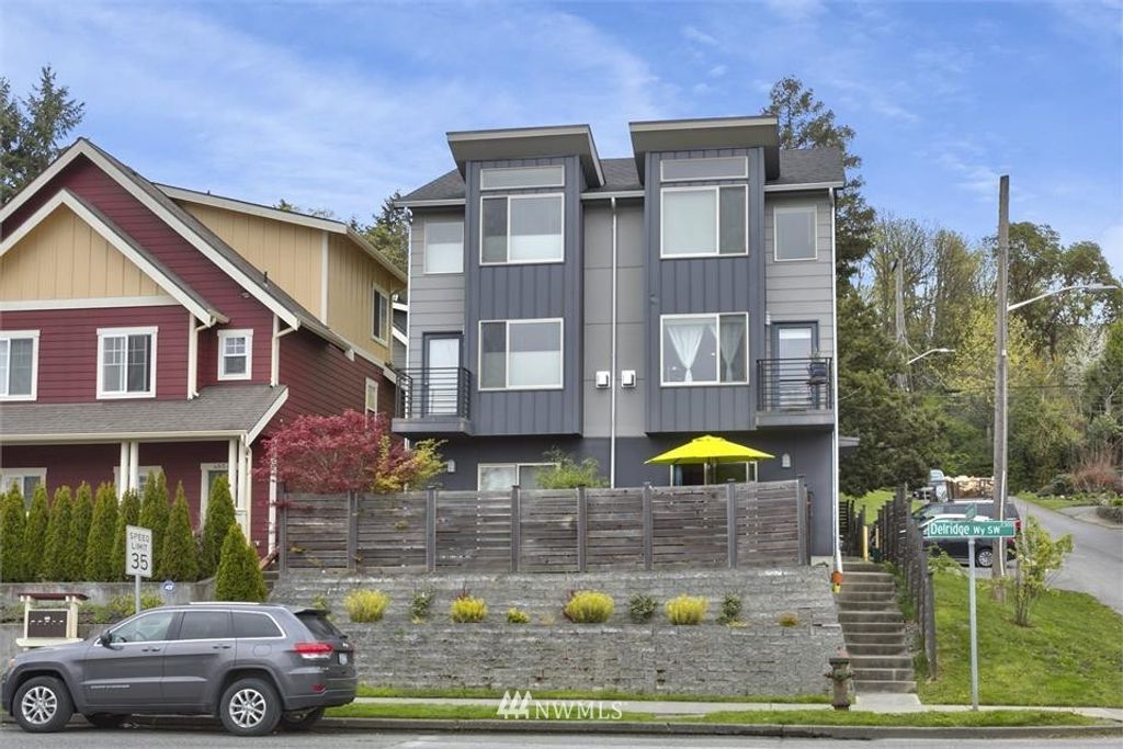 listing image 9364469839398744352