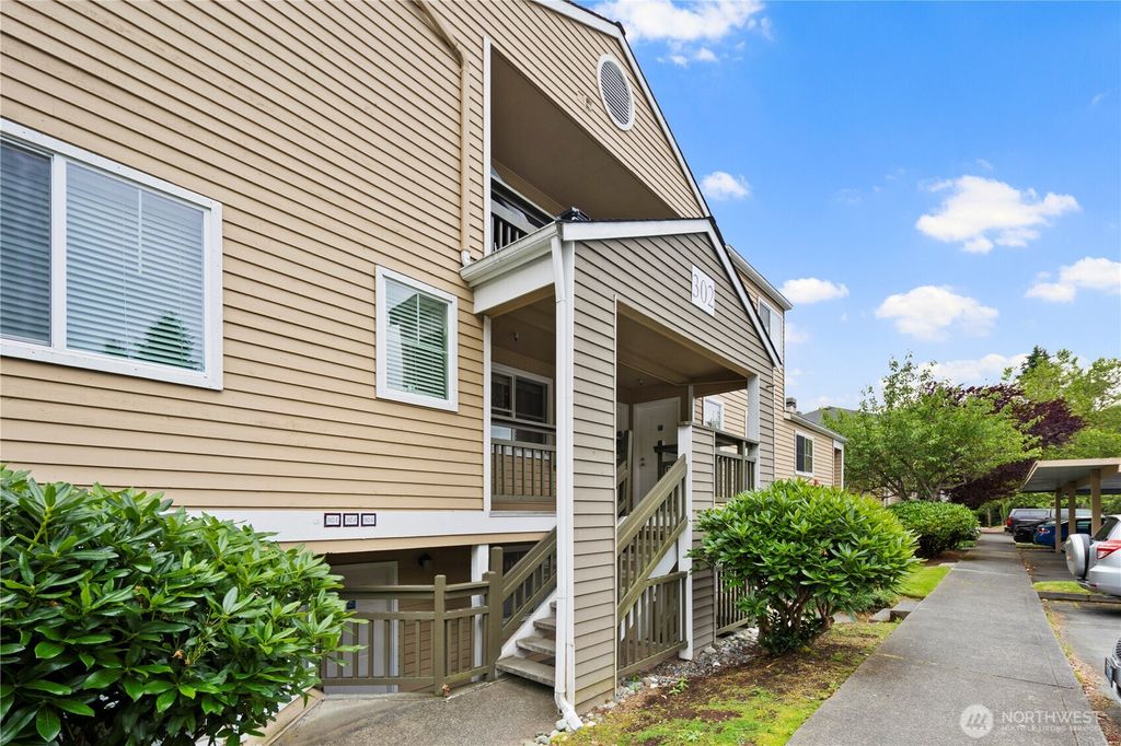Photo of 5300 Harbour Pointe Boulevard #302G, Mukilteo, WA 98275 (MLS # 2390491)