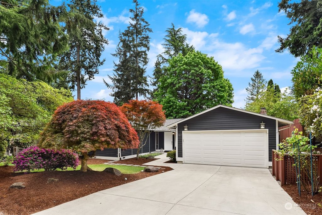 Photo of 9215 NE 133rd Street, Kirkland, WA 98034 (MLS # 2065612)