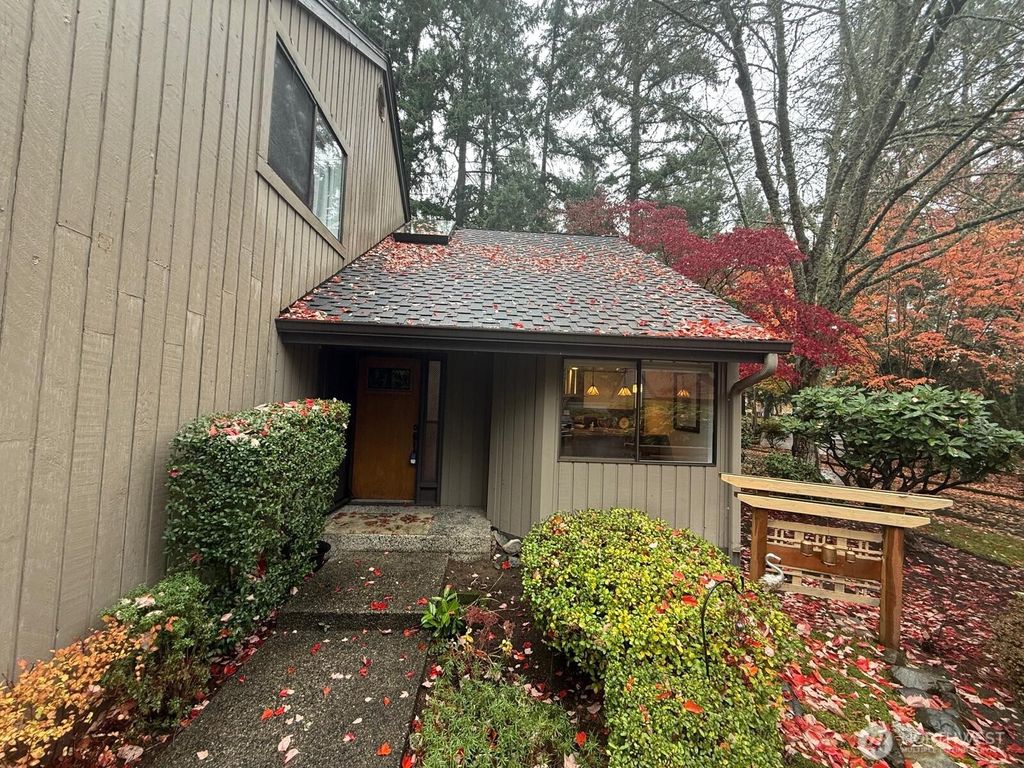 Photo of 1770 159TH Avenue NE, Bellevue, WA 98008 (MLS # 2455033)