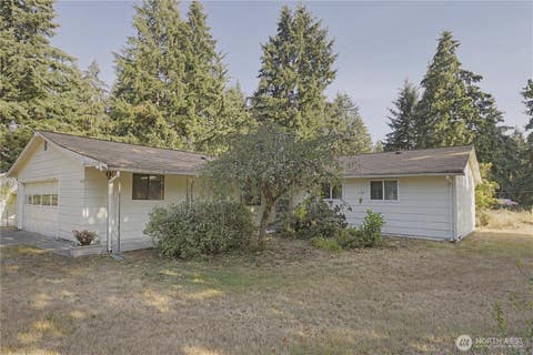 Photo of 8411 SW 173rd Avenue, Rochester, WA 98579 (MLS # 2571875)