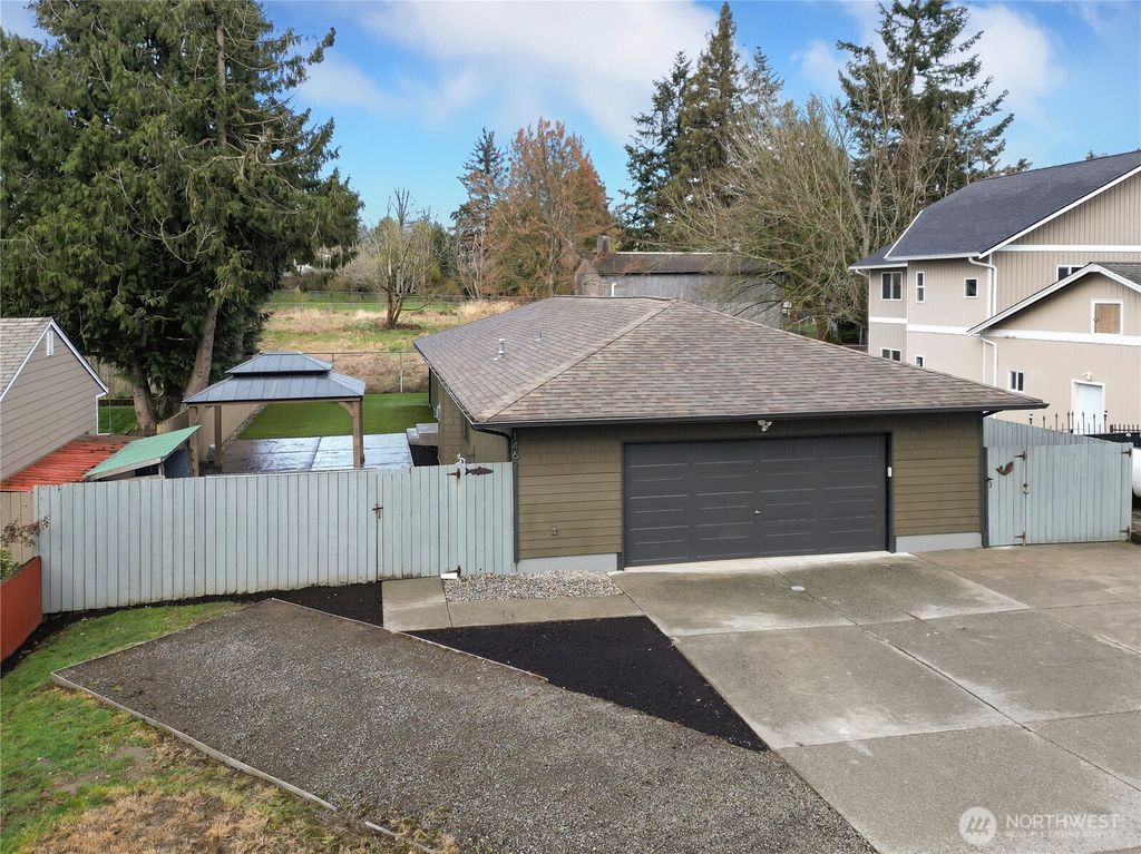 Photo of 14621 42nd Avenue S, Tukwila, WA 98168 (MLS # 2346236)