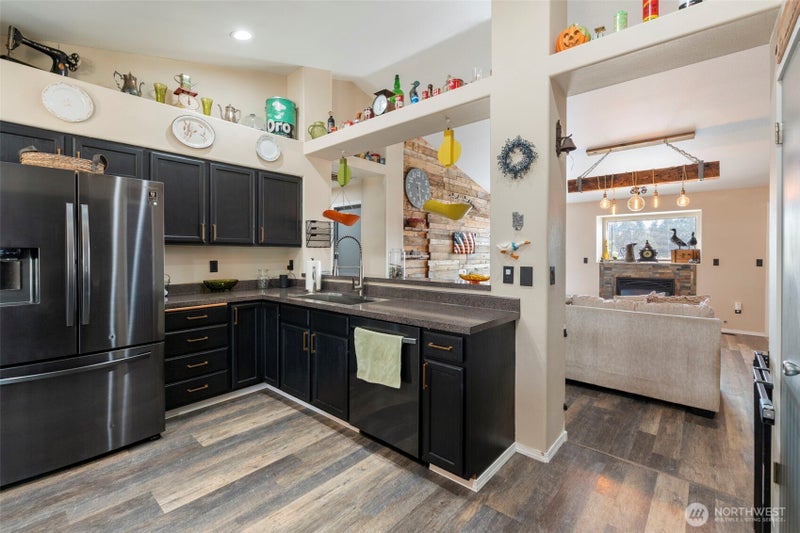 2708 180th Street E