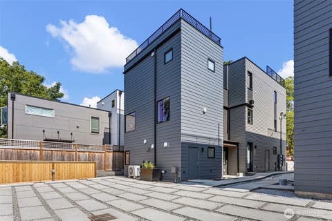 Photo of 8039 Wallingford Avenue N #B, Seattle, WA 98103 (MLS # 2570605)