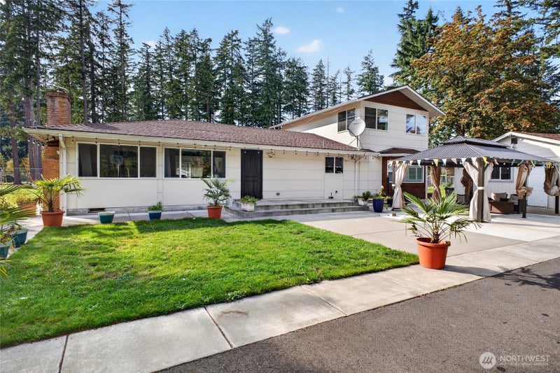 15818 SE 287th Street