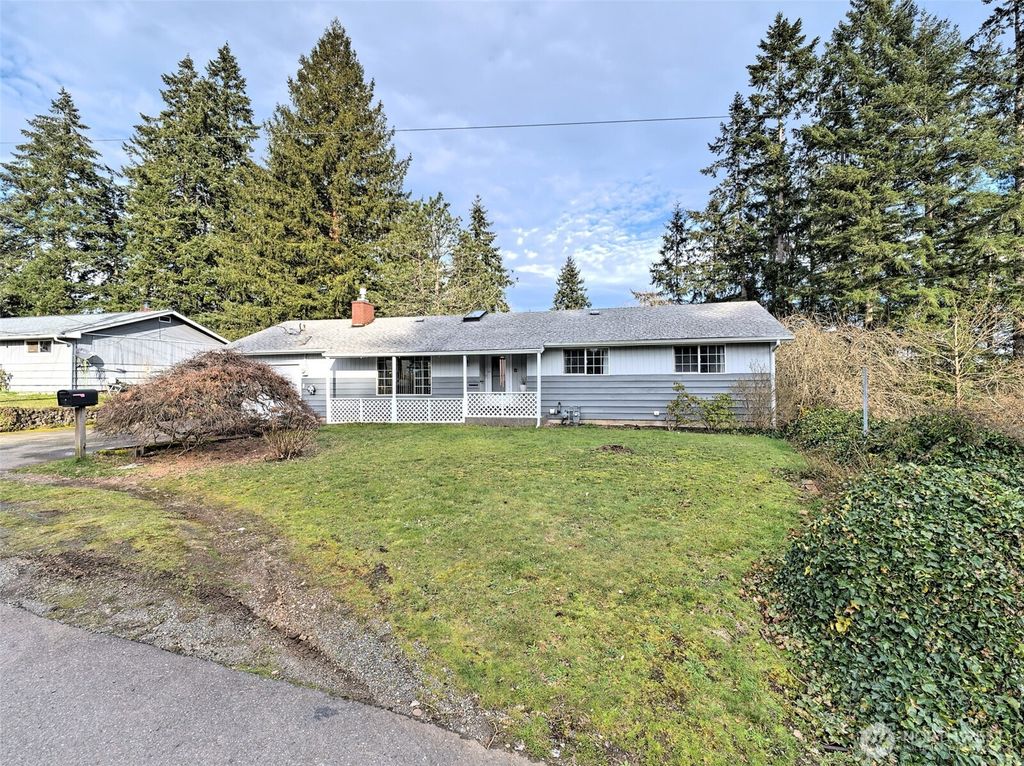 Photo of 2028 Ferry Street, Shelton, WA 98584 (MLS # 2496282)