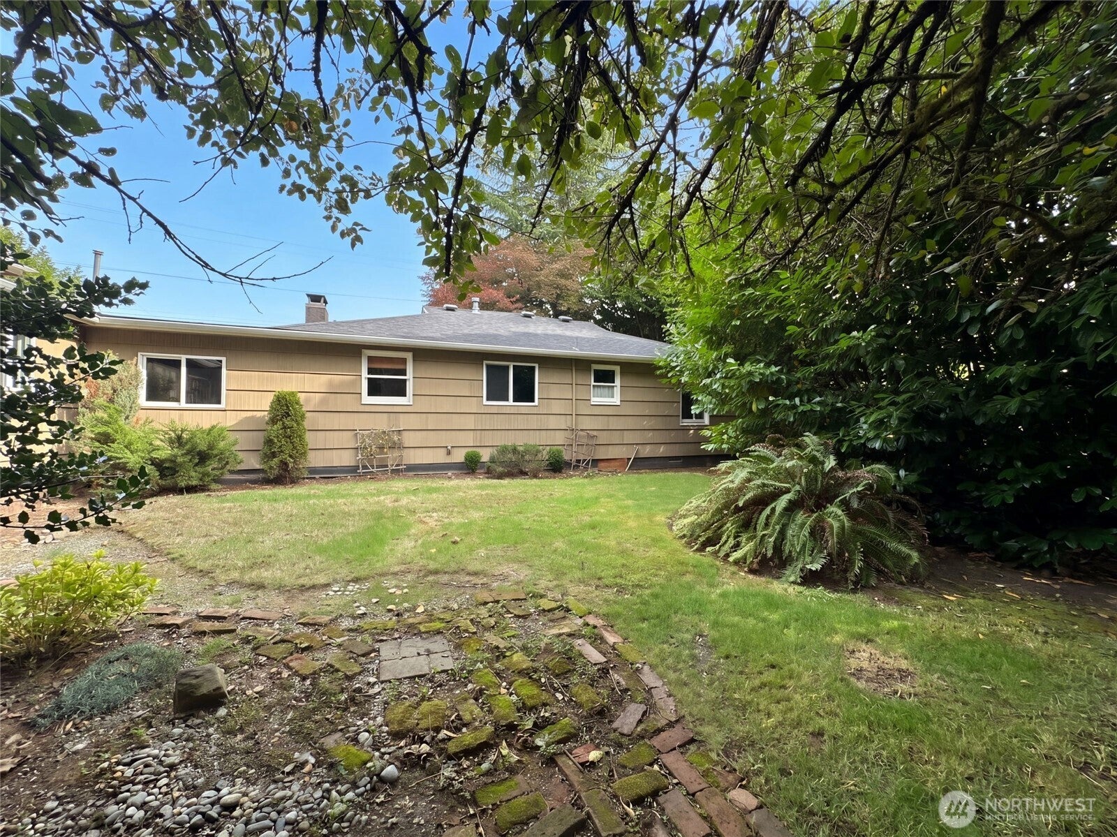 1213 Boulevard Road SE