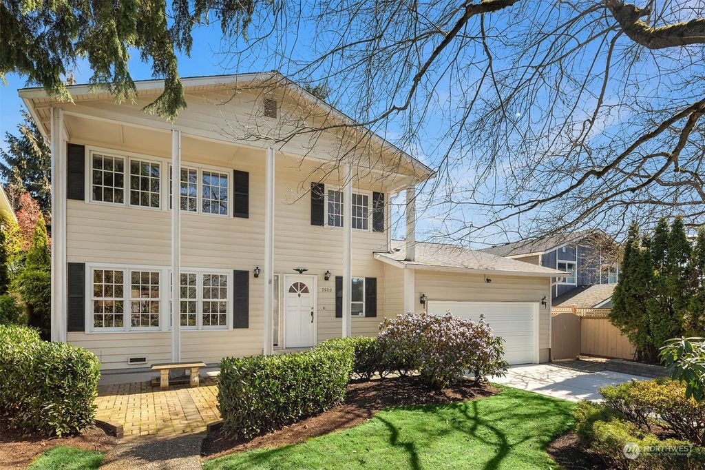 Photo of 7508 42nd Avenue NE, Seattle, WA 98115 (MLS # 2212665)