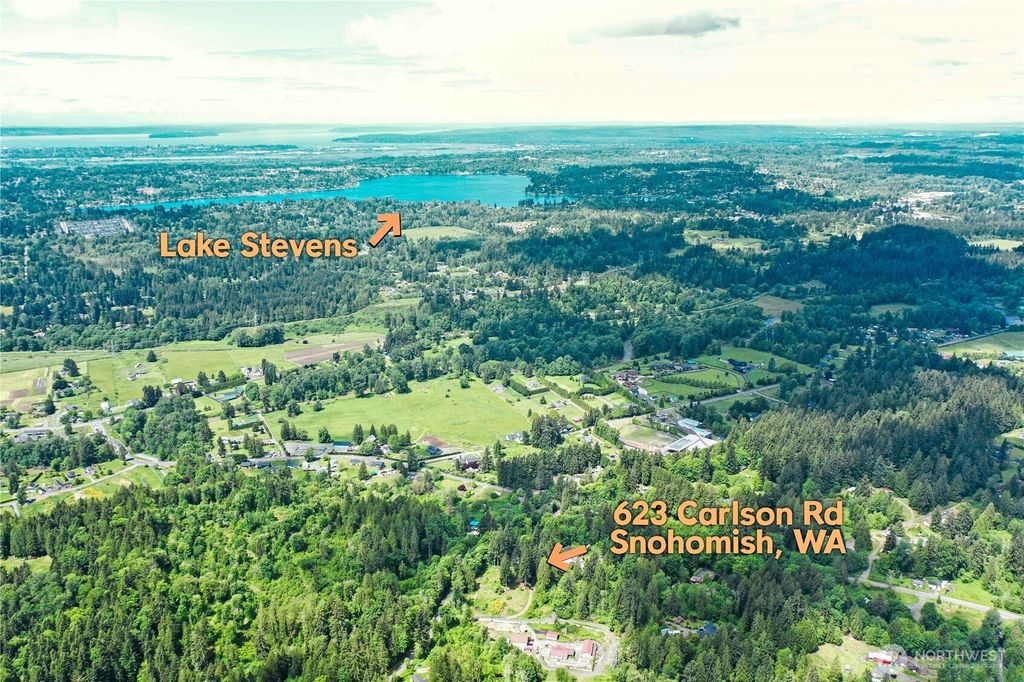 Photo of 623 Carlson Rd, Snohomish, WA 98290 (MLS # 2382034)