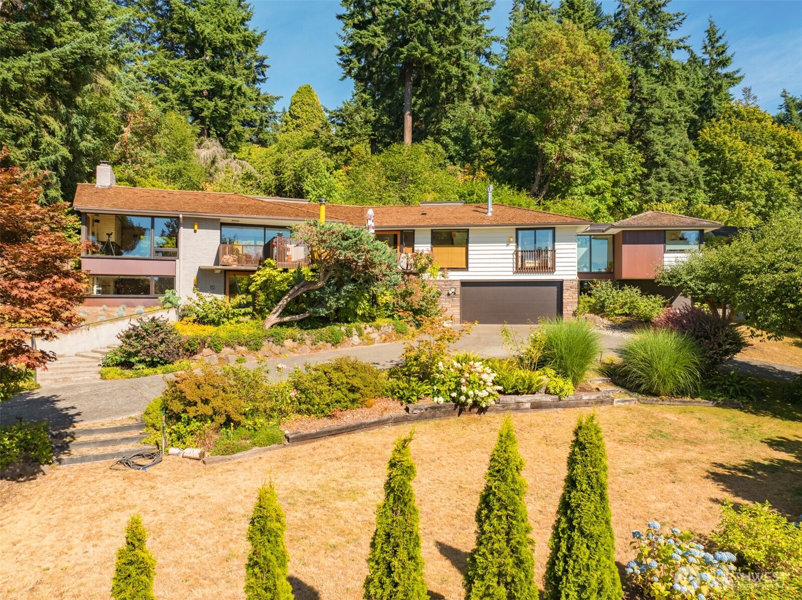 1031 NW Elford Drive