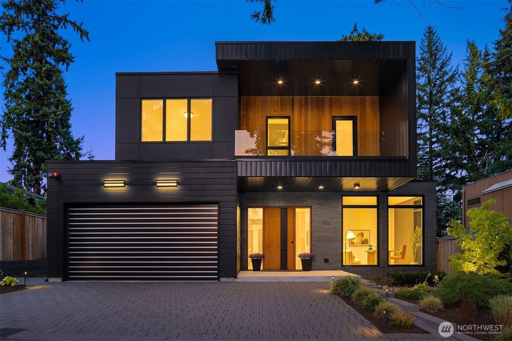 Photo of 3138 108th Avenue SE, Bellevue, WA 98004 (MLS # 2424835)