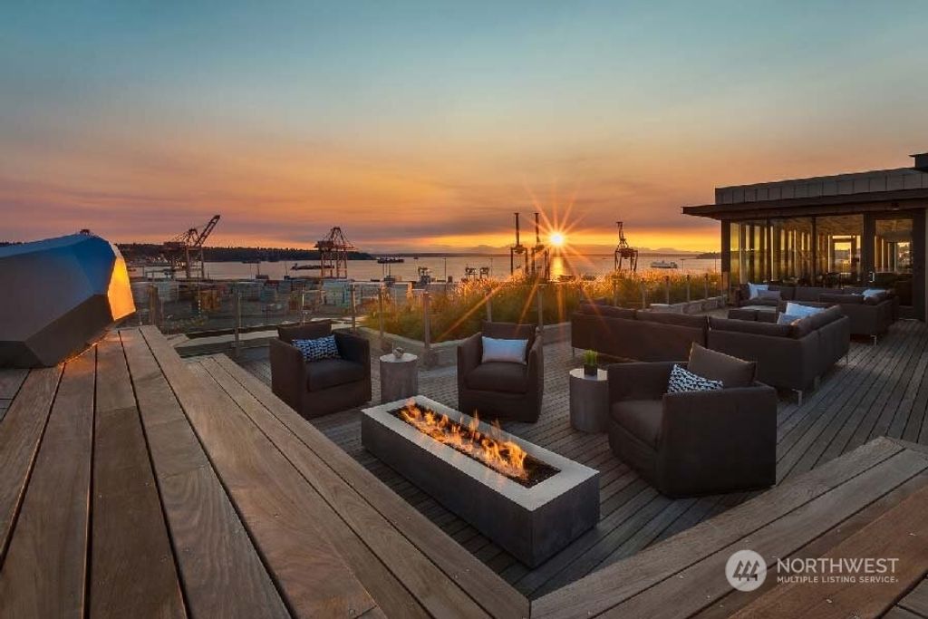Photo of 590 1st Avenue S #607, Seattle, WA 98104 (MLS # 2311696)